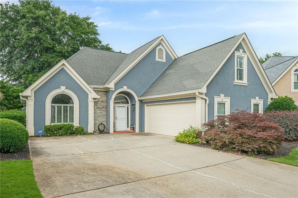 500 Shelli Lane, Roswell, GA 30075 — most recent listing photo