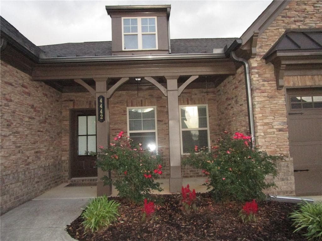 4 bedroom, 4 bathroom, 2,575 sq ft single family residence for rent at 4442 Big Rock Ridge Trail, Gainesville, GA 30504 for $2,400 a month — photo 2