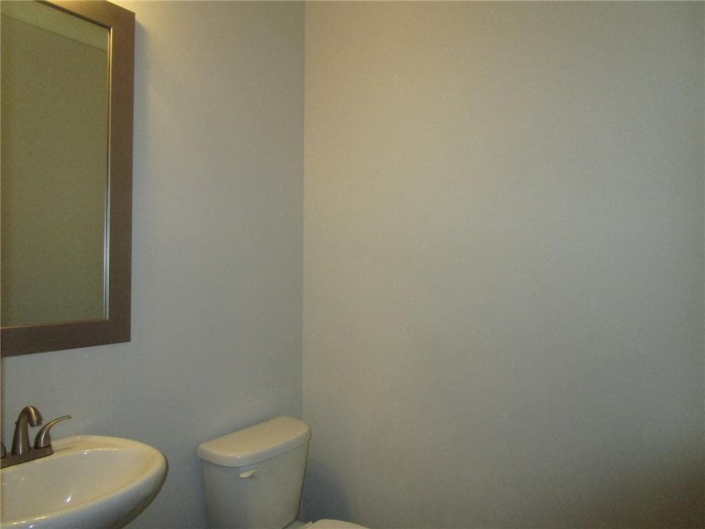 4 bedroom, 4 bathroom, 2,575 sq ft single family residence for rent at 4442 Big Rock Ridge Trail, Gainesville, GA 30504 for $2,400 a month — photo 10