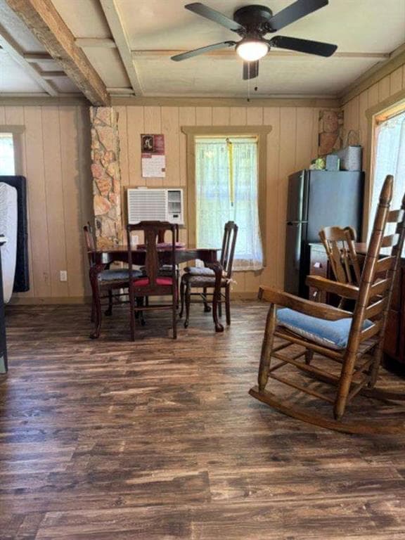 2 bedroom, 2 bathroom, 1,800 sq ft single family residence for sale at 520 County Road 459, Centre, AL 35960 — photo 3