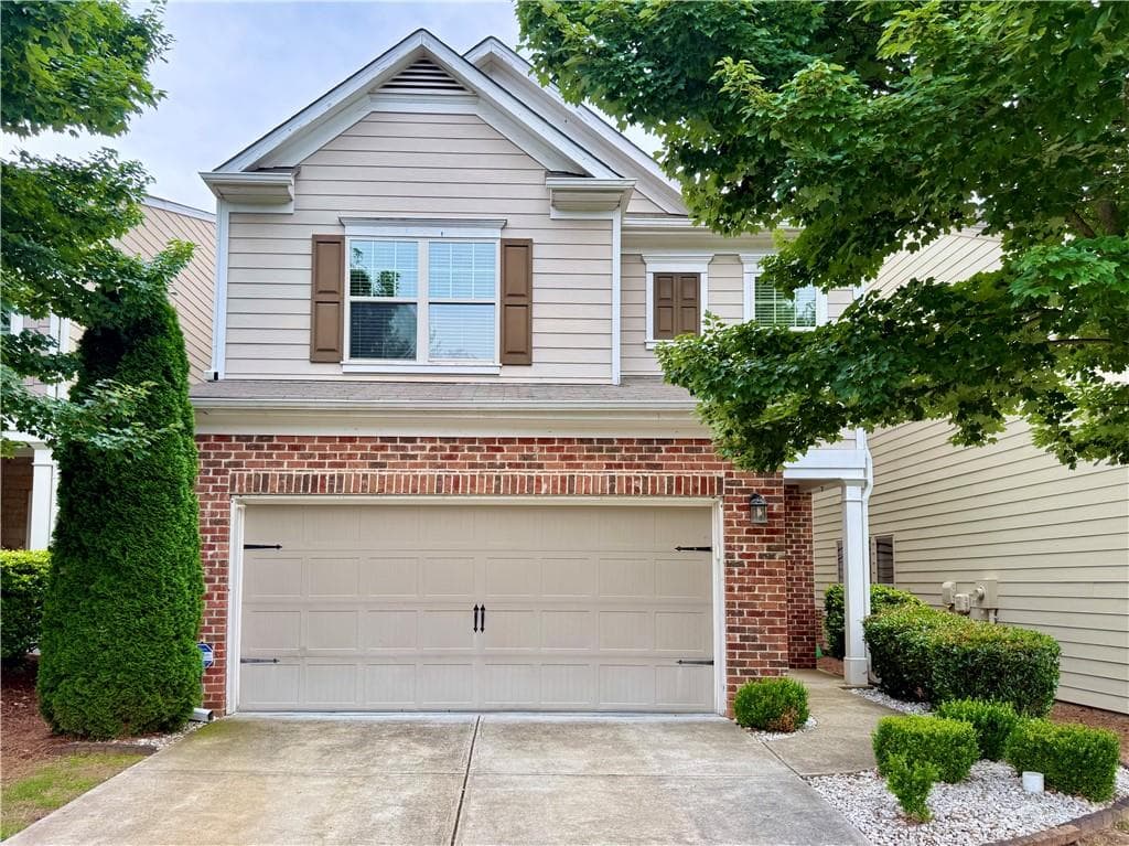 3 bedroom, 3 bathroom, 2,375 sq ft single family residence for sale at 5115 Breezewood Circle, Alpharetta, GA 30004