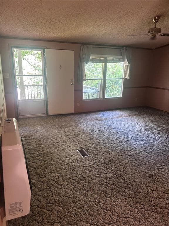 3 bedroom, 2 bathroom, 1,568 sq ft single family residence under contract at 1051 Old Talking Rock Road, Talking Rock, GA 30175 — photo 10