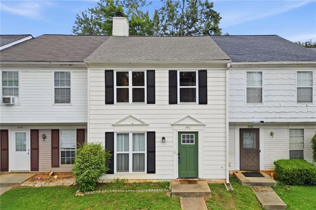2 bedroom, 3 bathroom, 1,160 sq ft townhouse sold at 2911 Aspen Woods Entry, Atlanta, GA 30360