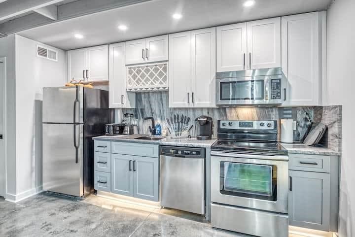 2 bedroom, 2 bathroom, 1,205 sq ft condominium for sale at 620 Glen Iris Drive 106, Atlanta, GA 30308 — photo 6