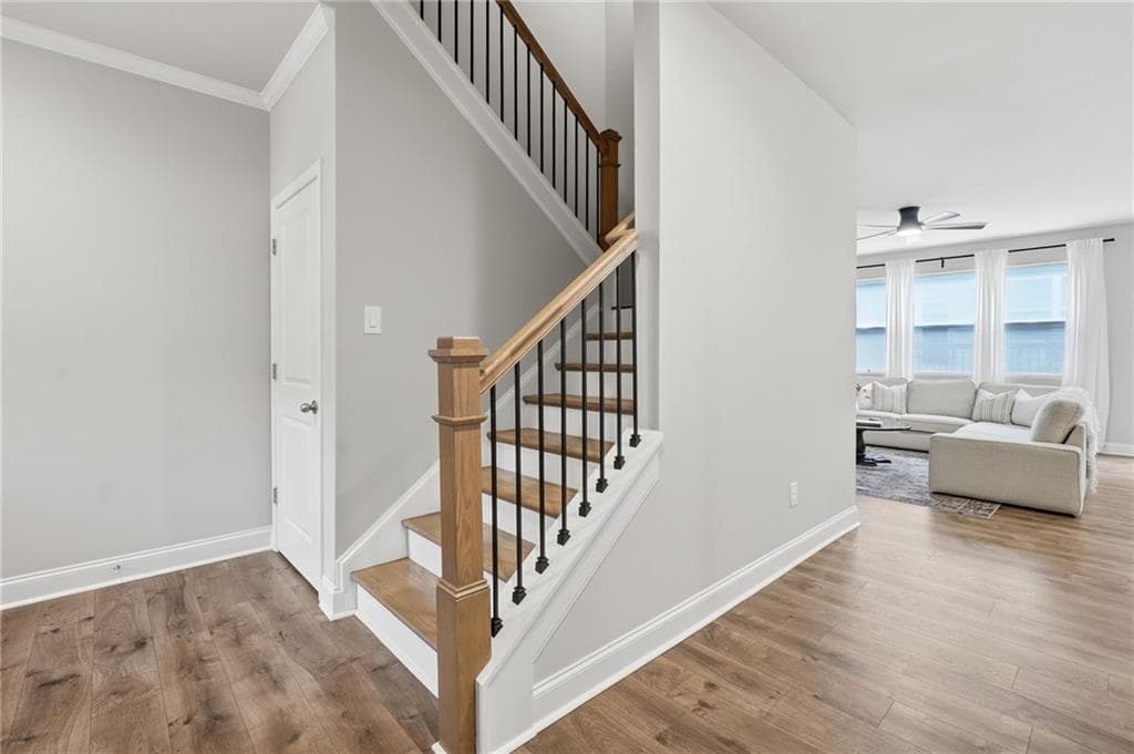 3 bedroom, 3 bathroom, 2,141 sq ft townhouse for sale at 354 Hayden Circle, Woodstock, GA 30189 — photo 4