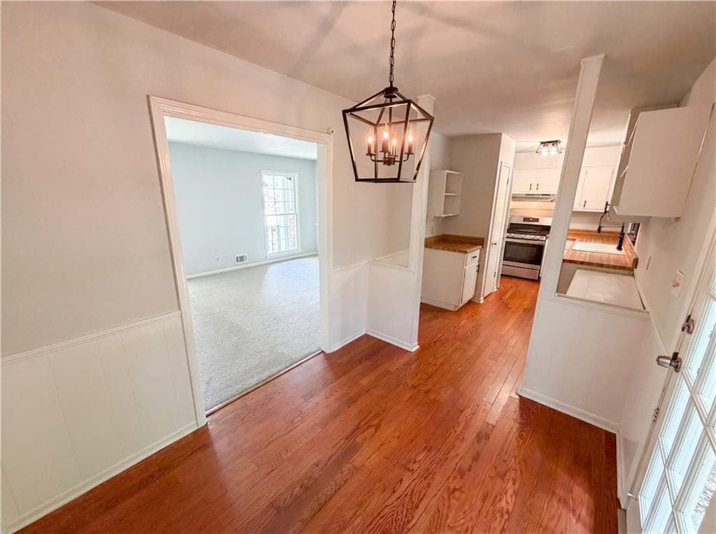3 bedroom, 2 bathroom, 1,812 sq ft single family residence for sale at 1271 Seven Springs Circle, Marietta, GA 30068 — photo 10