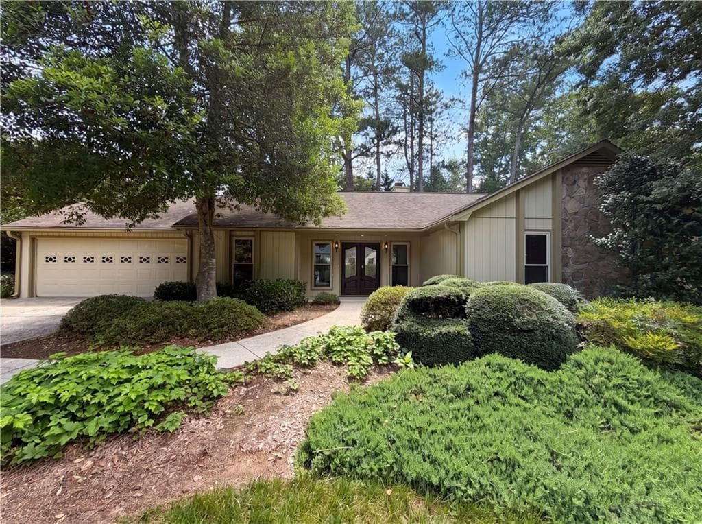 4 bedroom, 3 bathroom, 1,950 sq ft single family residence sold at 2110 Old Forge Way, Marietta, GA 30068