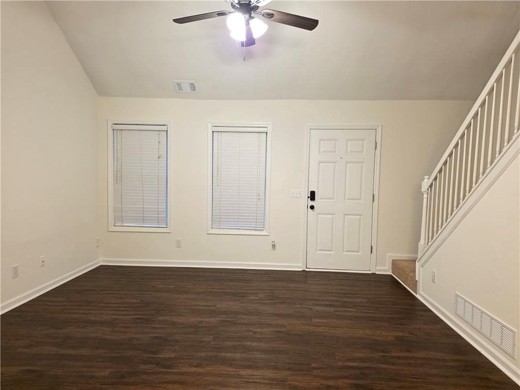 2 bedroom, 2 bathroom, 1,100 sq ft single family residence for rent at 172 Stoneforest Drive, Woodstock, GA 30189 for $1,950 a month — photo 3