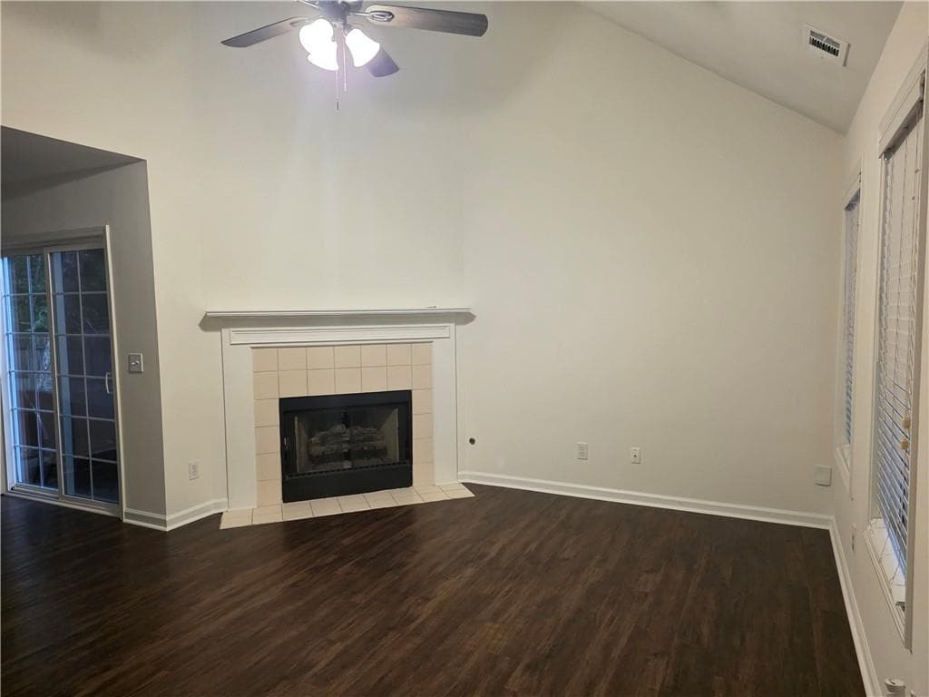 2 bedroom, 2 bathroom, 1,100 sq ft single family residence for rent at 172 Stoneforest Drive, Woodstock, GA 30189 for $1,950 a month — photo 4