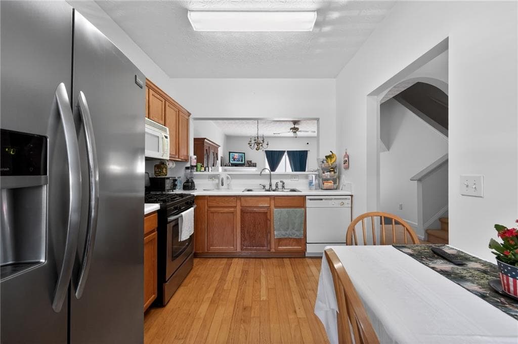 2 bedroom, 3 bathroom, 1,260 sq ft condominium for sale at 801 Old Peachtree Road 44, Suwanee, GA 30024 — photo 6