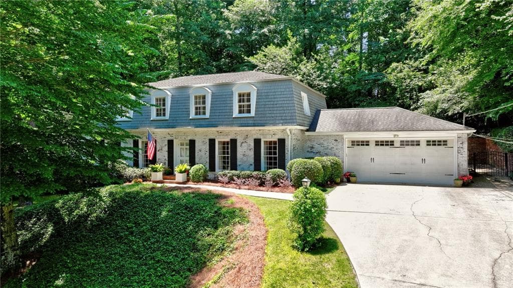 6 bedroom, 6 bathroom, 4,737 sq ft single family residence for sale at 2577 Red Valley Road, Atlanta, GA 30305