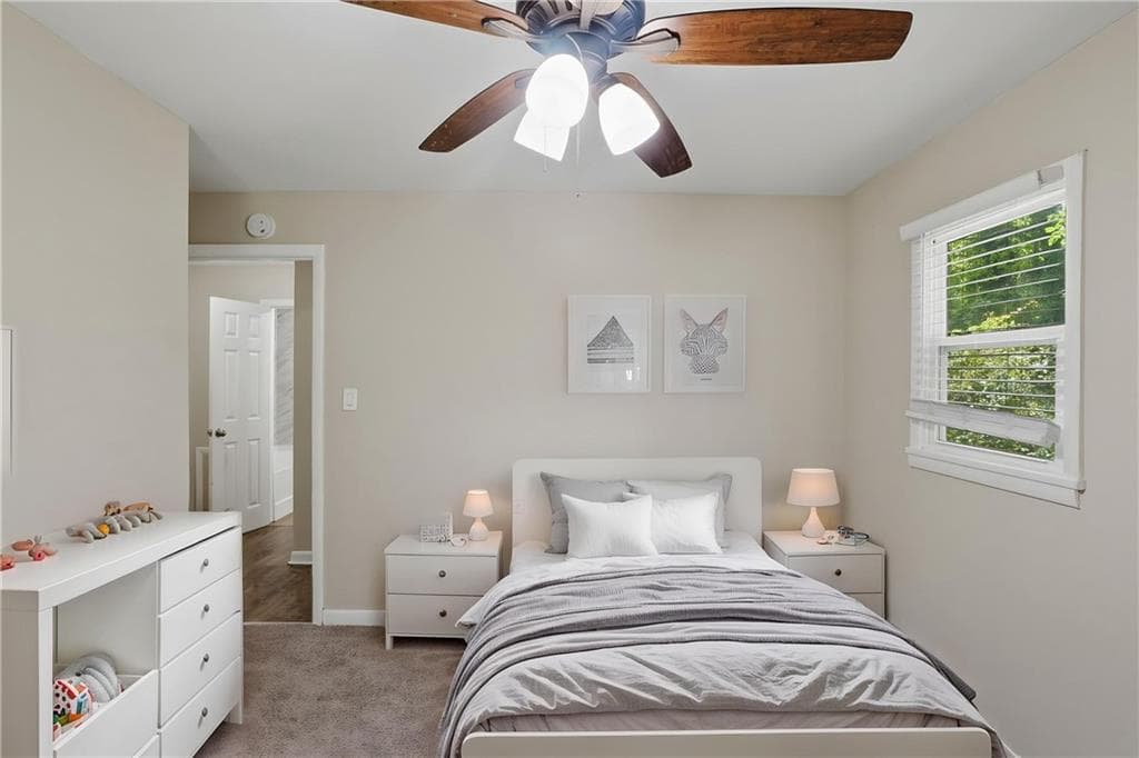 3 bedroom, 1 bathroom, 825 sq ft single family residence for sale at 748 Amber Place, Atlanta, GA 30331 — photo 4