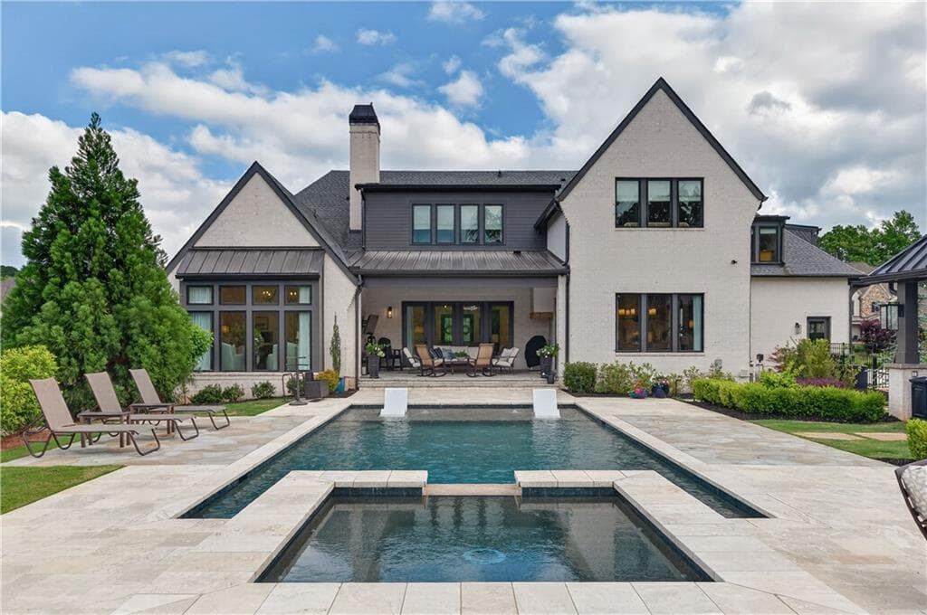 6 bedroom, 8 bathroom, 9,927 sq ft single family residence under contract at 10170 Cedar Ridge Drive, Milton, GA 30004 — photo 5