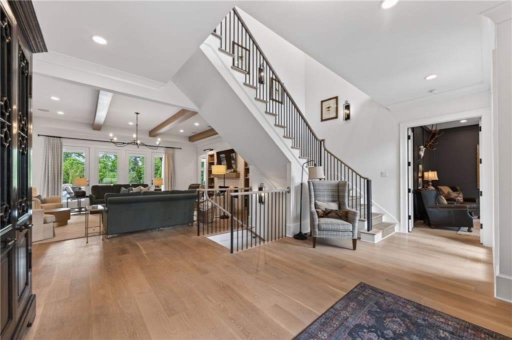 6 bedroom, 8 bathroom, 9,927 sq ft single family residence under contract at 10170 Cedar Ridge Drive, Milton, GA 30004 — photo 6