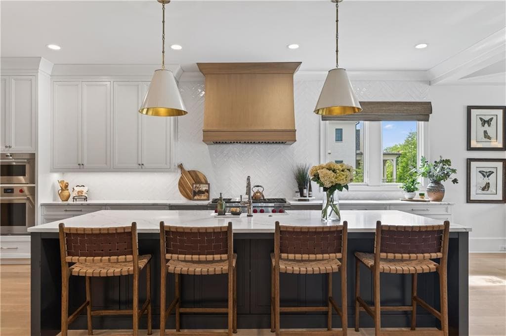 6 bedroom, 8 bathroom, 9,927 sq ft single family residence under contract at 10170 Cedar Ridge Drive, Milton, GA 30004 — photo 10