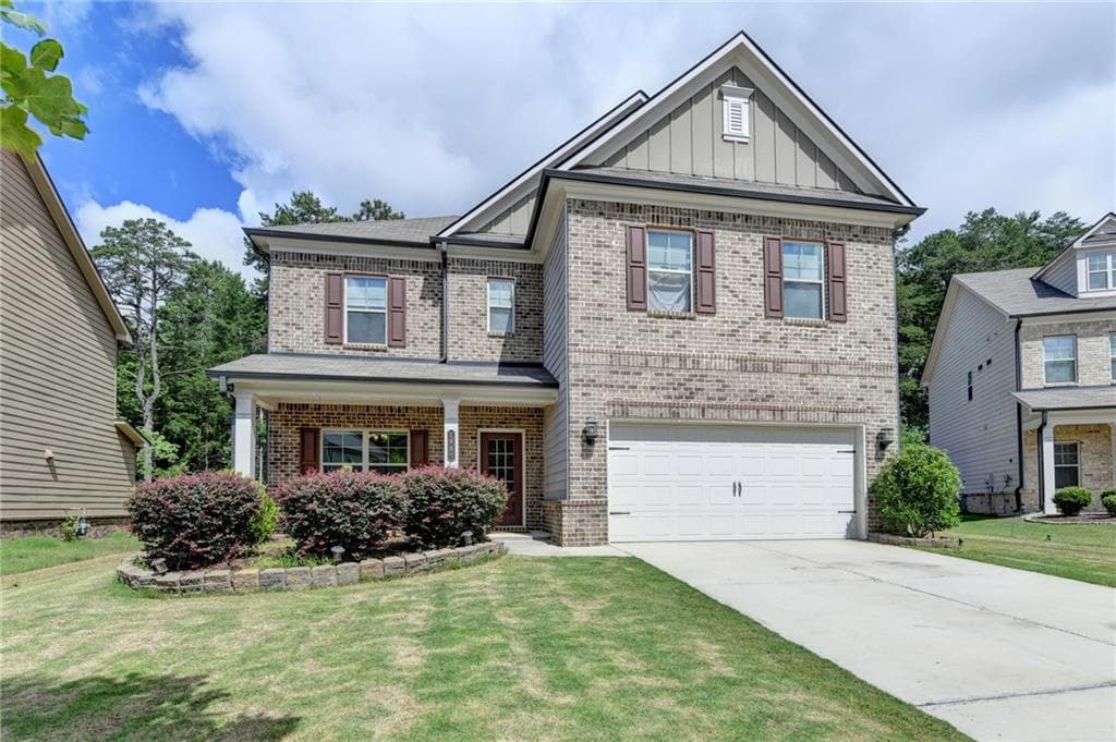 6 bedroom, 4 bathroom, 2,916 sq ft single family residence for sale at 1986 Holman Forest Drive, Hoschton, GA 30548