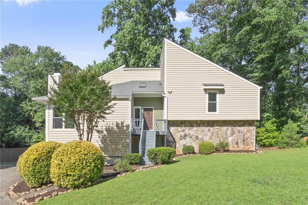 5 bedroom, 4 bathroom, 3,042 sq ft single family residence sold at 2193 Oakrill Court, Marietta, GA 30062