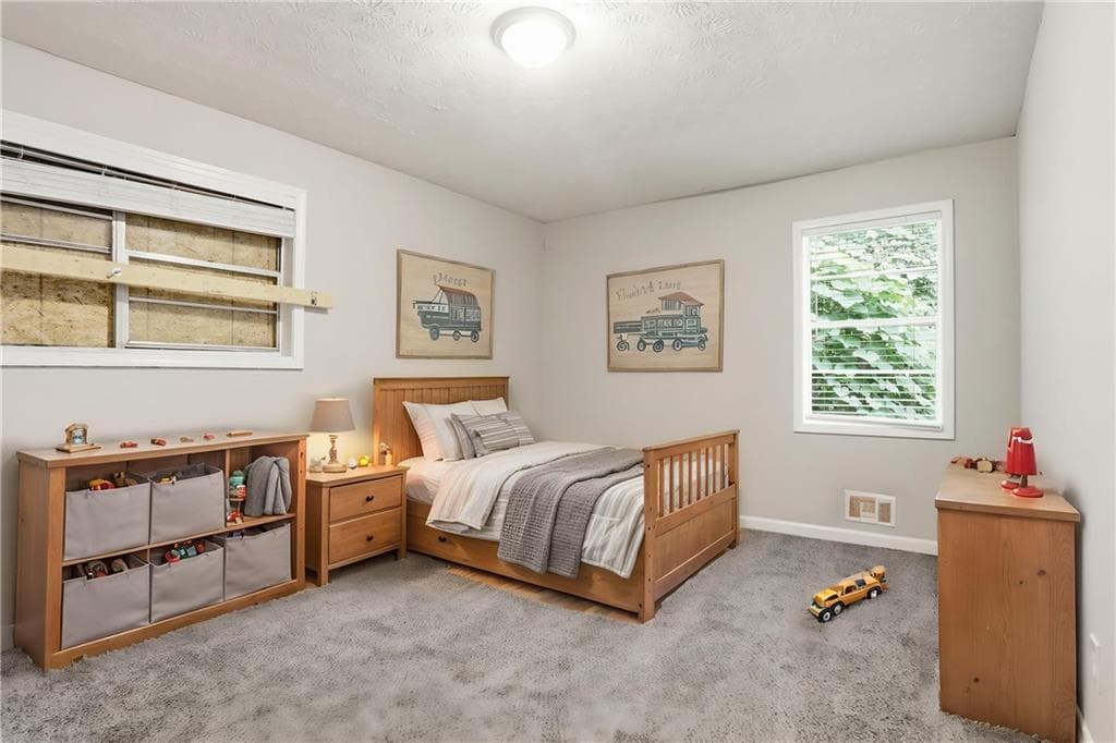 4 bedroom, 3 bathroom, 2,106 sq ft single family residence for sale at 2370 Tiffany Circle, Decatur, GA 30035 — photo 7