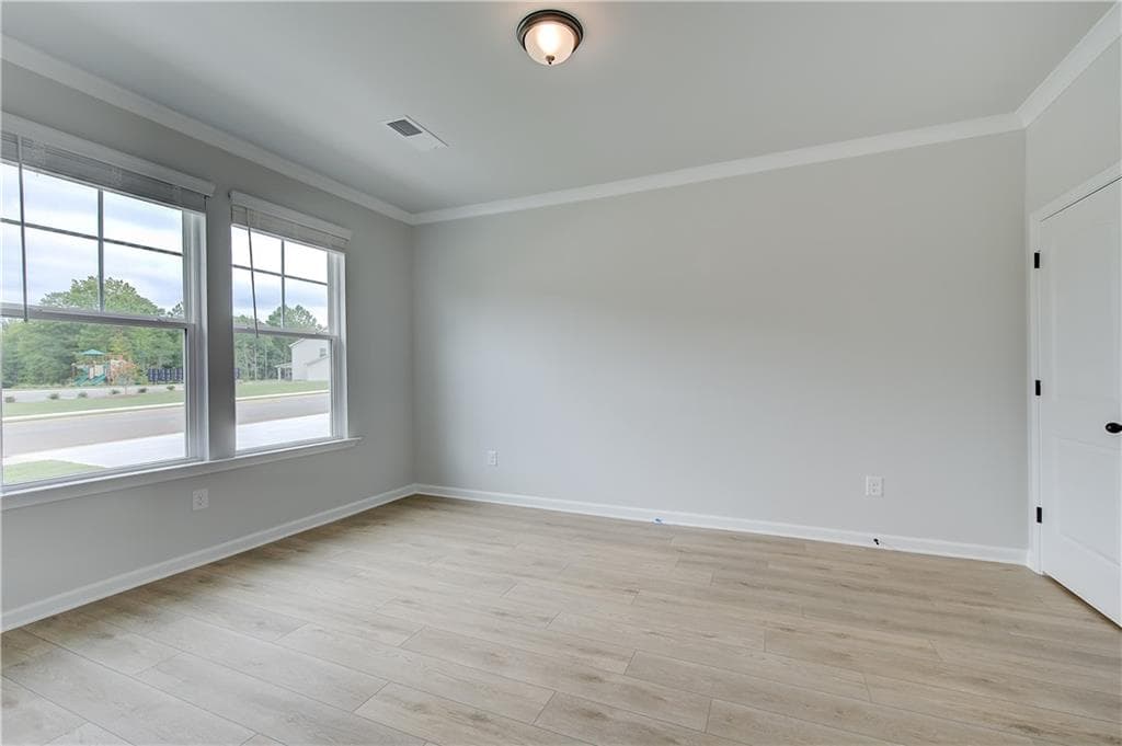 4 bedroom, 4 bathroom, 3,776 sq ft single family residence under contract at 908 Kranston Drive, Locust Grove, GA 30248 — photo 6