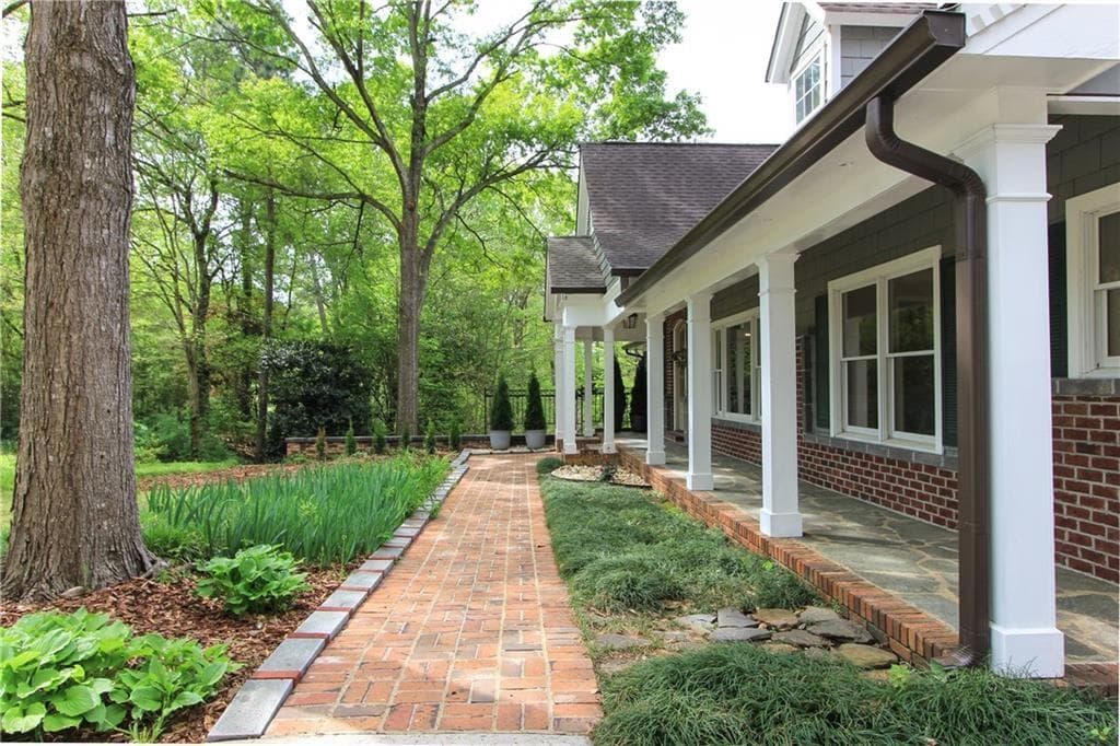 5 bedroom, 5 bathroom, 4,311 sq ft single family residence for rent at 1365 Timberland Drive, Marietta, GA 30067 for $4,485 a month — photo 4