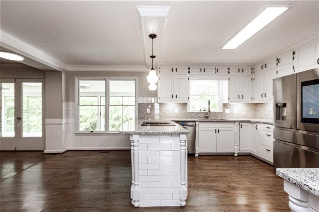 5 bedroom, 5 bathroom, 4,311 sq ft single family residence for rent at 1365 Timberland Drive, Marietta, GA 30067 for $4,485 a month — photo 9