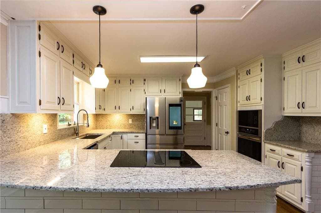 5 bedroom, 5 bathroom, 4,311 sq ft single family residence for rent at 1365 Timberland Drive, Marietta, GA 30067 for $4,485 a month — photo 10