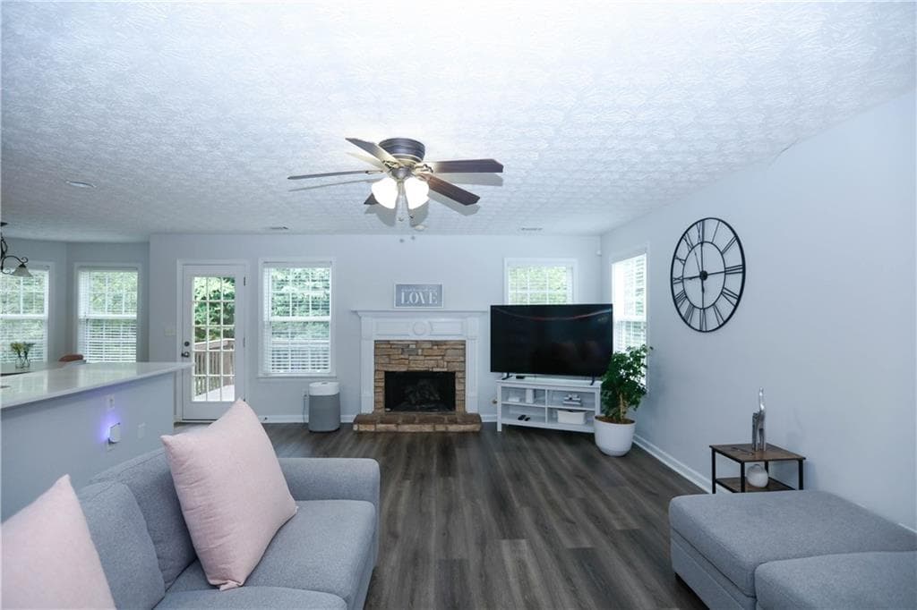5 bedroom, 4 bathroom, 3,804 sq ft single family residence under contract at 3610 Bogan Mill Road, Buford, GA 30519 — photo 7