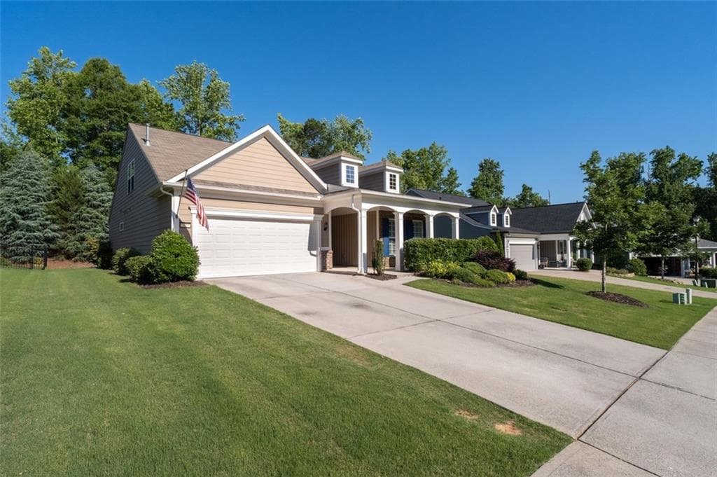 4 bedroom, 3 bathroom, 2,402 sq ft single family residence for sale at 7455 Ashford Manor Way, Cumming, GA 30040 — photo 3