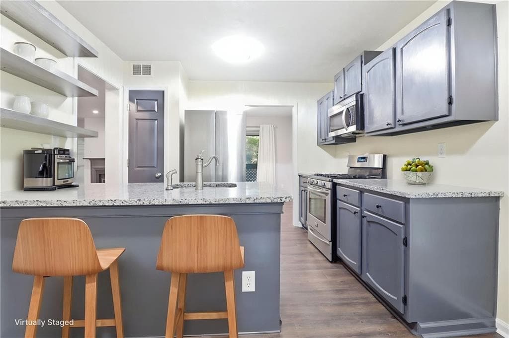 2 bedroom, 2 bathroom, 1,344 sq ft condominium for sale at 1364 Weatherstone Way, Atlanta, GA 30324 — photo 7