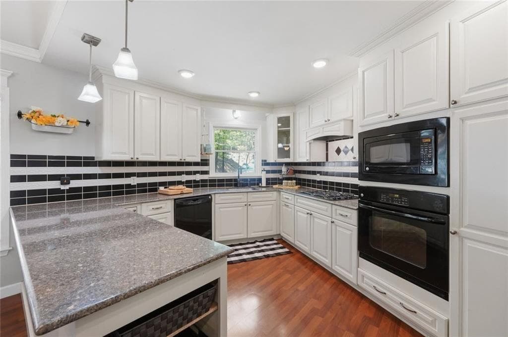 4 bedroom, 4 bathroom, 3,223 sq ft single family residence for sale at 25 Valley View Vista, Jasper, GA 30143 — photo 6