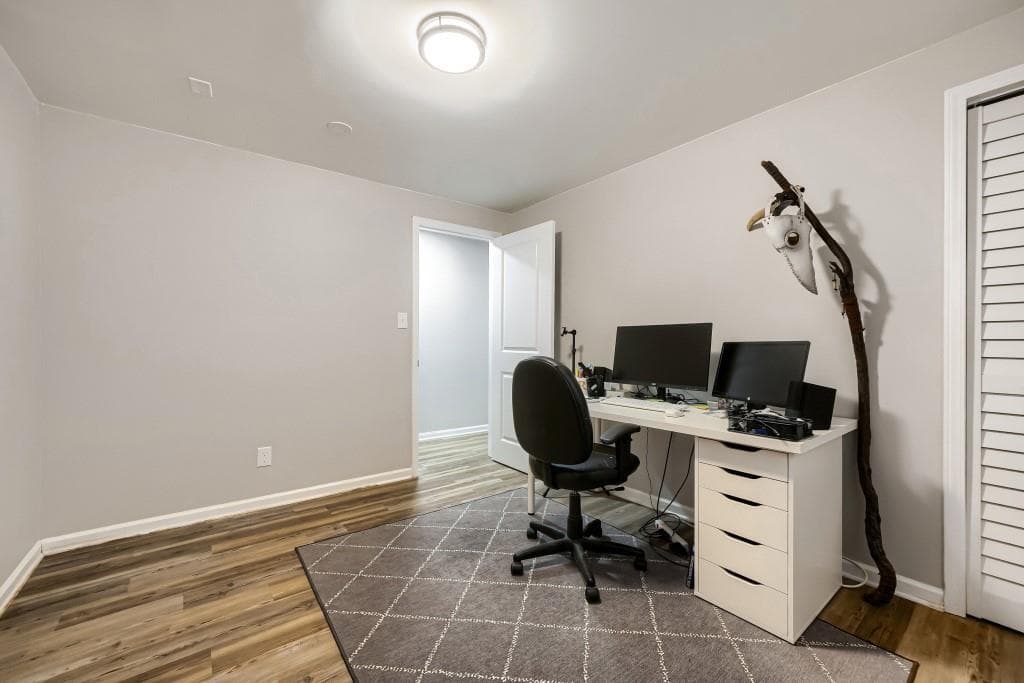 6 bedroom, 3 bathroom, 3,380 sq ft single family residence for sale at 3068 Cherry Blossom Lane, Atlanta, GA 30344 — photo 8
