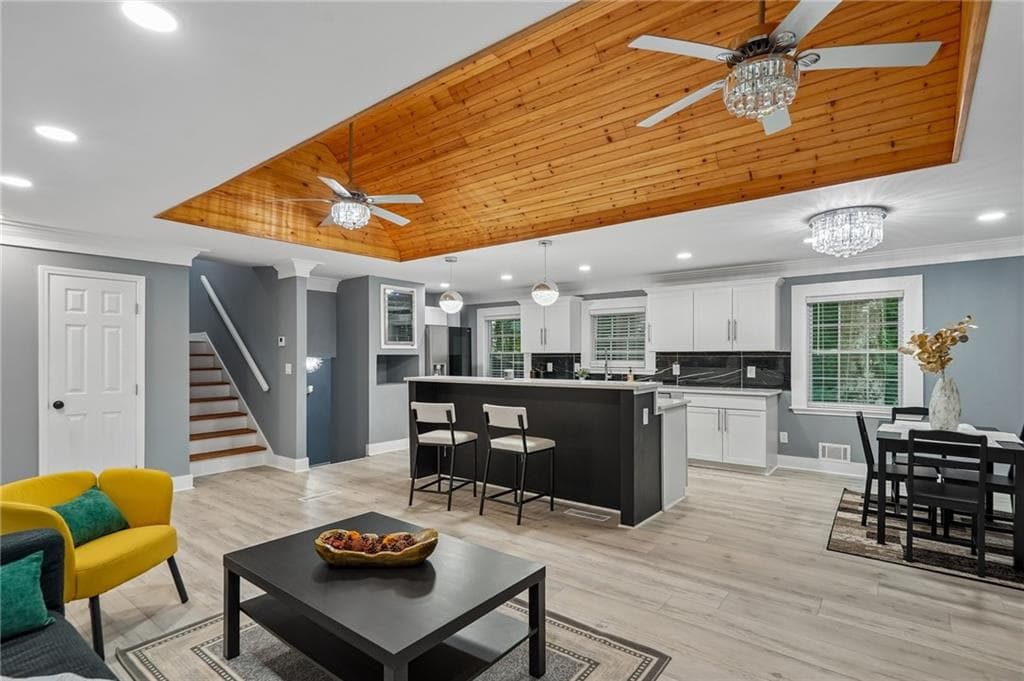 4 bedroom, 3 bathroom, 2,025 sq ft single family residence for sale at 1564 Bubbling Creek Road, Brookhaven, GA 30319 — photo 9