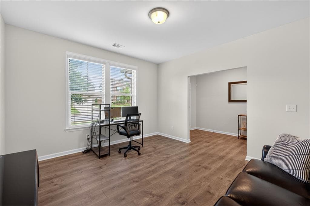 4 bedroom, 4 bathroom, 2,948 sq ft single family residence for sale at 678 Saffron Boulevard, Lawrenceville, GA 30045 — photo 3