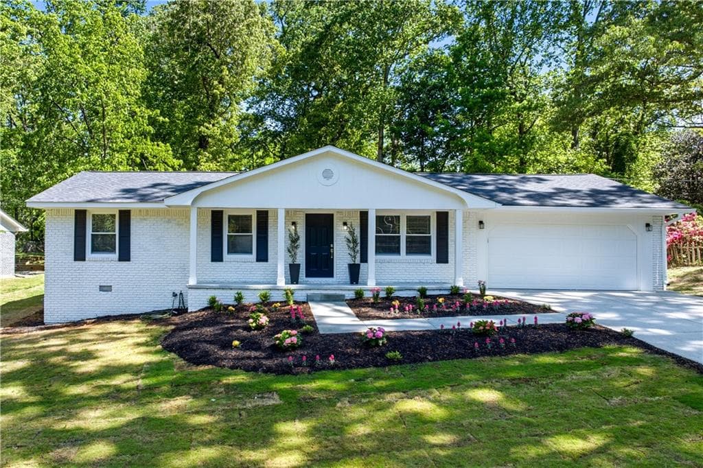 3 bedroom, 2 bathroom, 1,668 sq ft single family residence under contract at 46 Hunting Creek Drive, Marietta, GA 30068