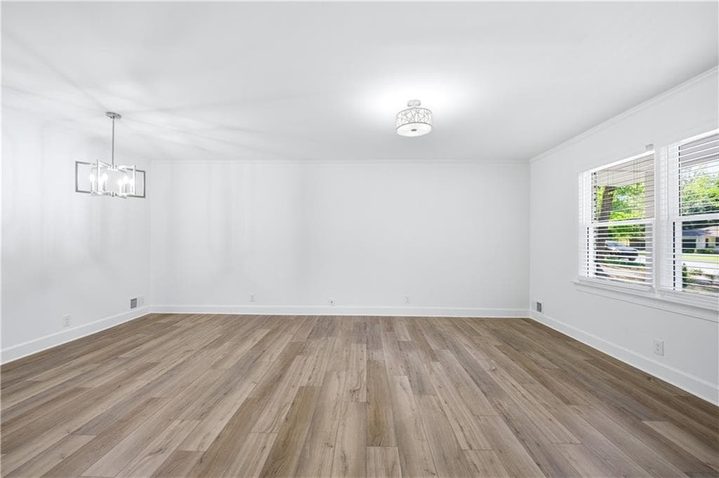 3 bedroom, 2 bathroom, 1,668 sq ft single family residence under contract at 46 Hunting Creek Drive, Marietta, GA 30068 — photo 8