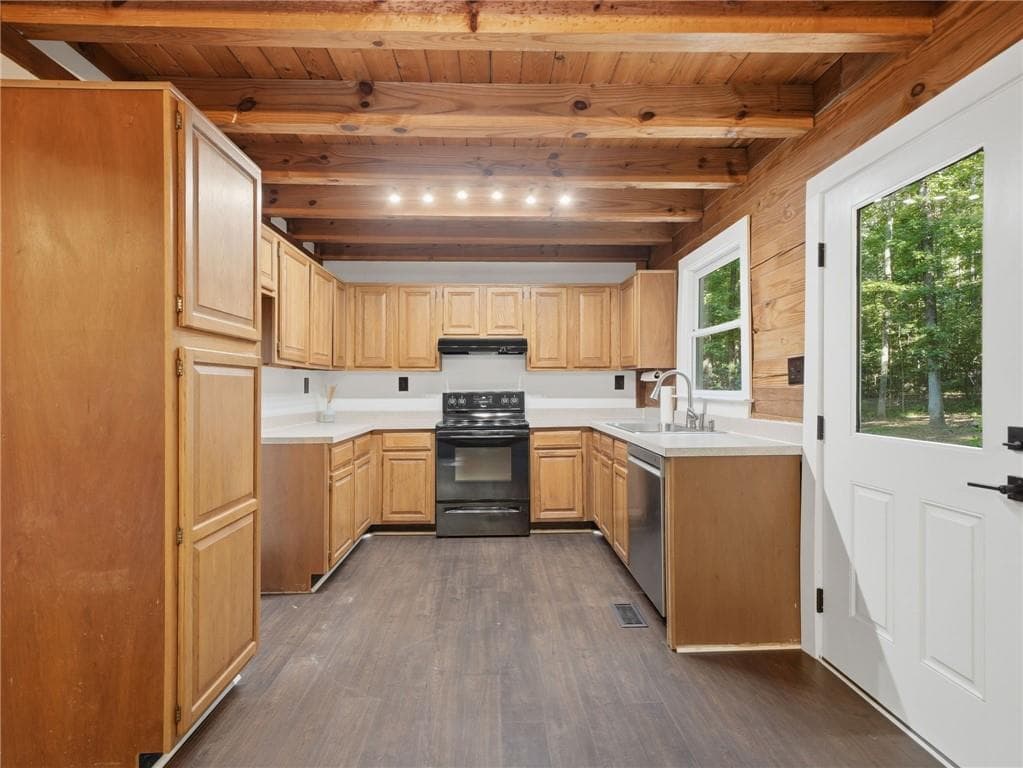3 bedroom, 2 bathroom, 1,820 sq ft single family residence for sale at 437 Twin Lakes Drive, Canton, GA 30115 — photo 5