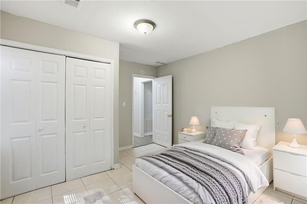 3 bedroom, 1 bathroom, 984 sq ft single family residence under contract at 2275 Old Spring Road, Smyrna, GA 30080 — photo 4