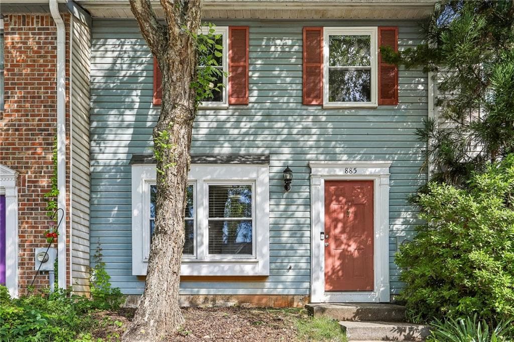 885 Regal Path Lane, Decatur, GA 30030 — most recent listing photo