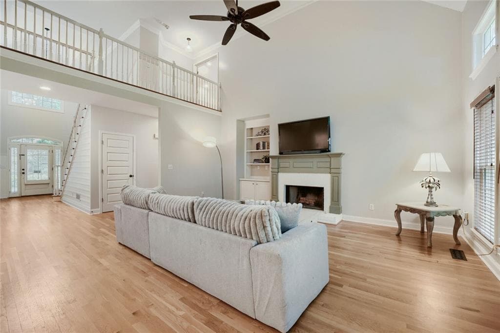 4 bedroom, 3 bathroom, 3,180 sq ft single family residence under contract at 3908 Halisport Drive, Kennesaw, GA 30152 — photo 7