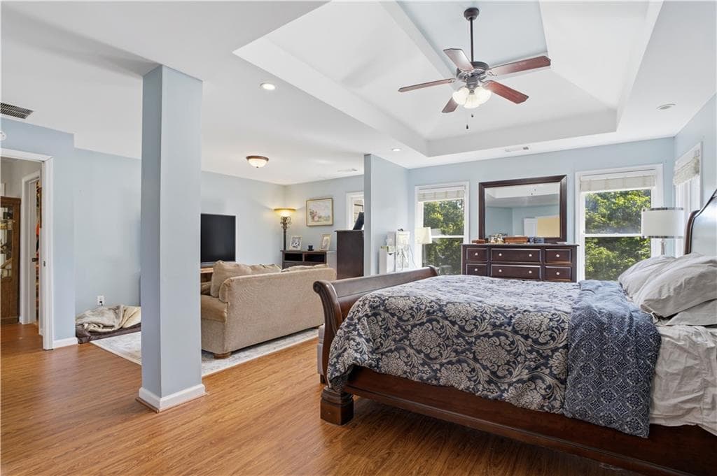 5 bedroom, 4 bathroom, 3,300 sq ft single family residence for sale at 12 Laurel Way, White, GA 30184 — photo 6