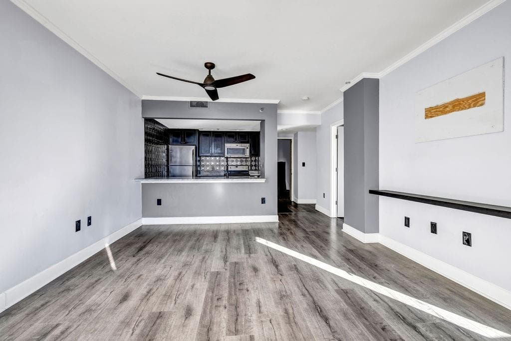 1 bedroom, 1 bathroom, 645 sq ft condominium for sale at 1280 Peachtree Street 1504, Atlanta, GA 30308 — photo 8