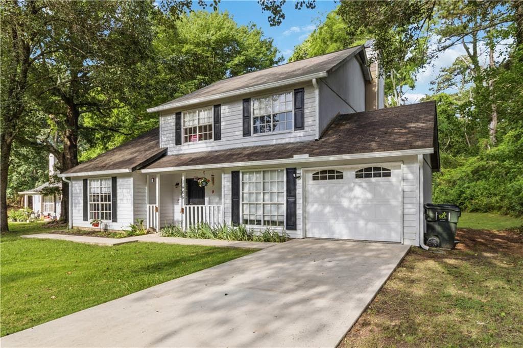 3 bedroom, 3 bathroom, 2,151 sq ft single family residence under contract at 1405 Chelsea Downs Lane, Conyers, GA 30013 — photo 2