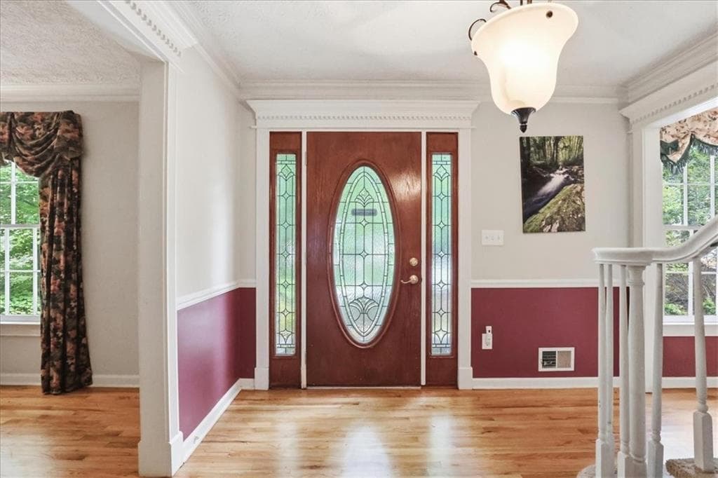 6 bedroom, 5 bathroom, 4,927 sq ft single family residence for sale at 713 Chesterfield Drive, Lawrenceville, GA 30044 — photo 3