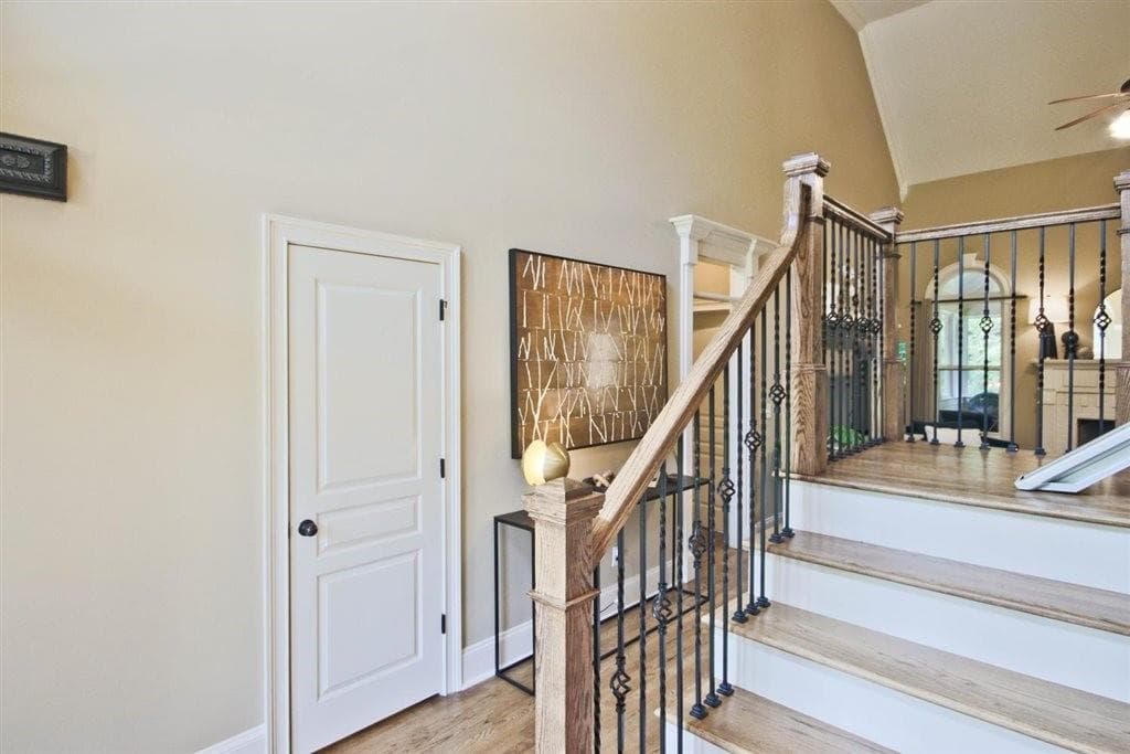 5 bedroom, 5 bathroom, 5,458 sq ft single family residence for sale at 7251 Bluewater Lane, Douglasville, GA 30135 — photo 7