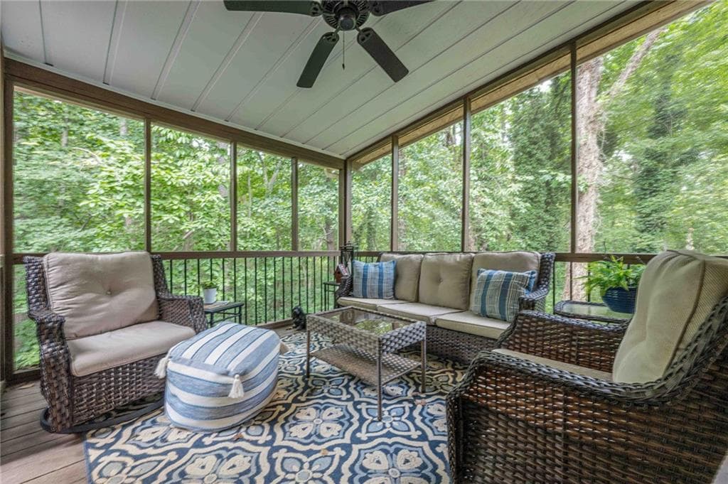 4 bedroom, 3 bathroom, 3,372 sq ft single family residence for sale at 3345 Cherry Oak Lane, Cumming, GA 30041 — photo 3