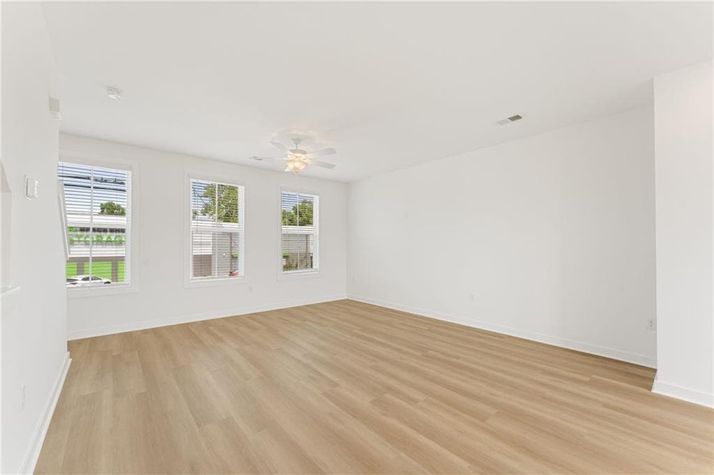 3 bedroom, 3 bathroom, 1,382 sq ft townhouse for sale at 1109 Hodgepodge Way Lot 5, Atlanta, GA 30316 — photo 9