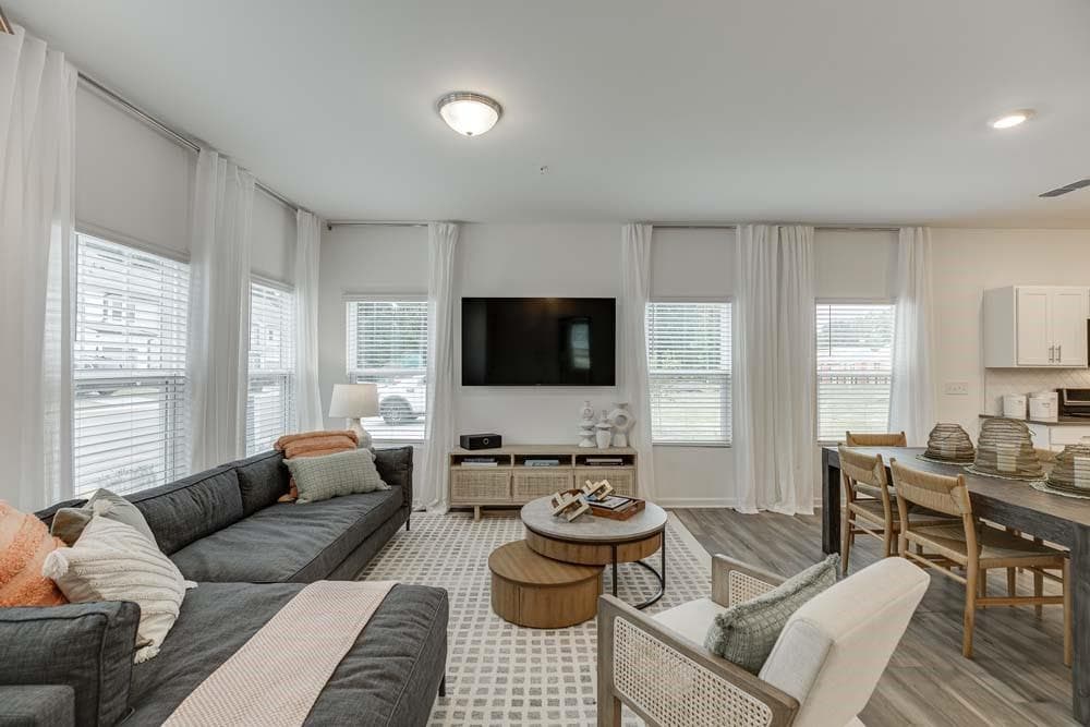 3 bedroom, 3 bathroom, 1,507 sq ft townhouse under contract at 5508 Warwick Pass Street, Douglasville, GA 30135 — photo 5