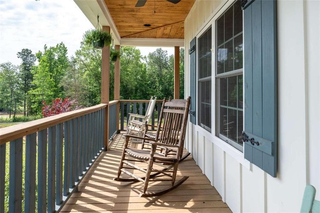 5 bedroom, 4 bathroom, 4,681 sq ft single family residence for sale at 2185 Clotfelter Road, Bogart, GA 30622 — photo 10