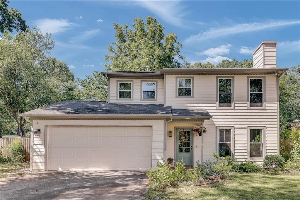 2802 Royal Bluff, Decatur, GA 30030 — most recent listing photo