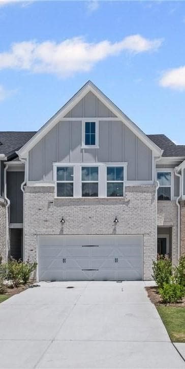 5691 Tillman Way, Powder Springs, GA 30127 — most recent listing photo